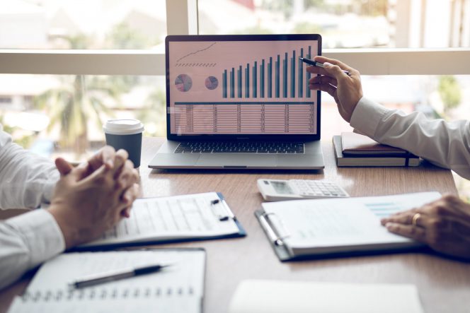 顧客管理とは？導入のメリットとおすすめの管理システム・ツール